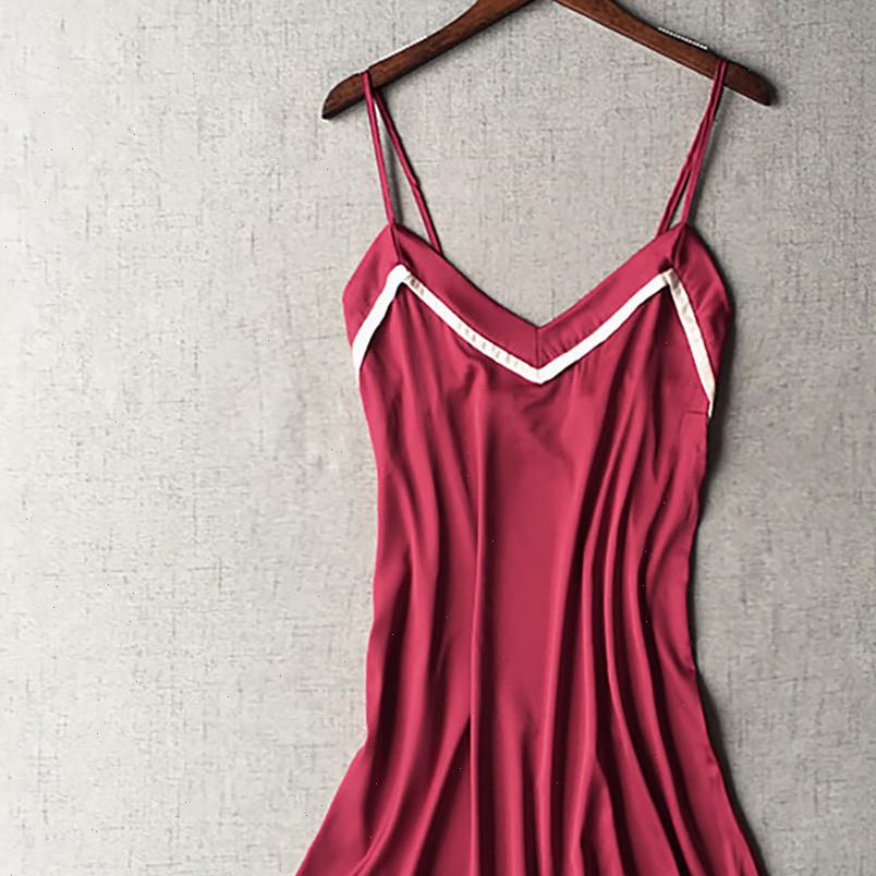 

Sexy Satin Nightgown Home Dress Womens Sleepwears Nightwear Plus Size 3XL Night Shirt Female Silk Sleep Lounge, Black;red