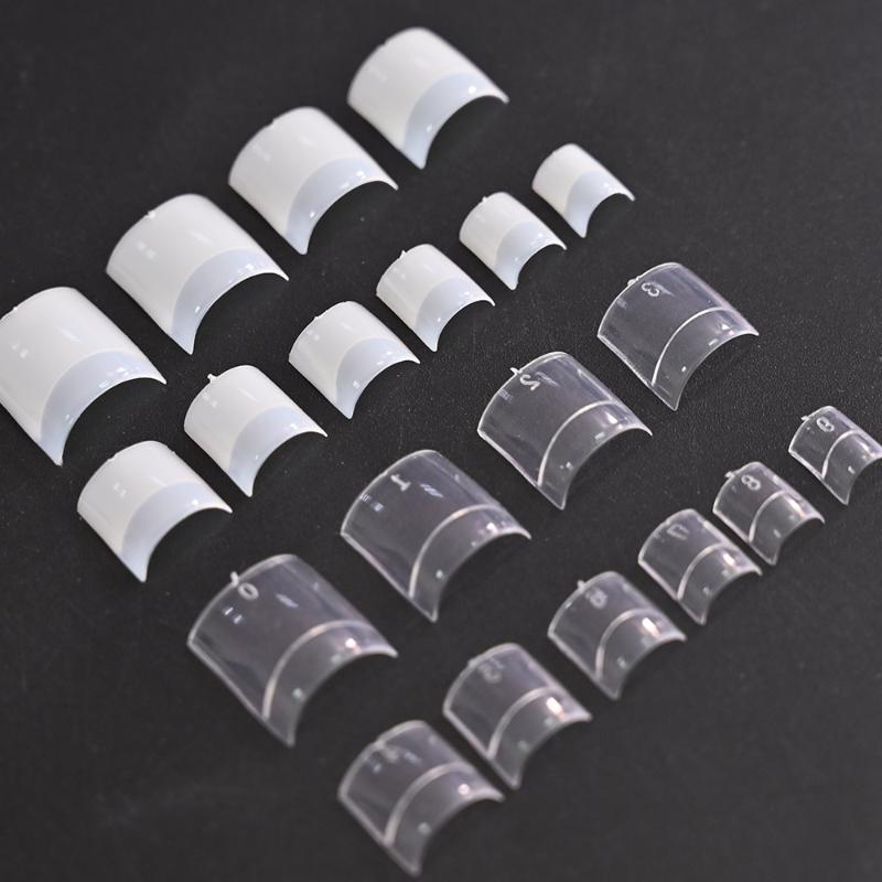 

False Nails 200pcs/Bag French Short Square Nail Tips 10 Sizes(0.6-1.4cm) Professional Salon Half Cover Artificial Fake, Red;gold