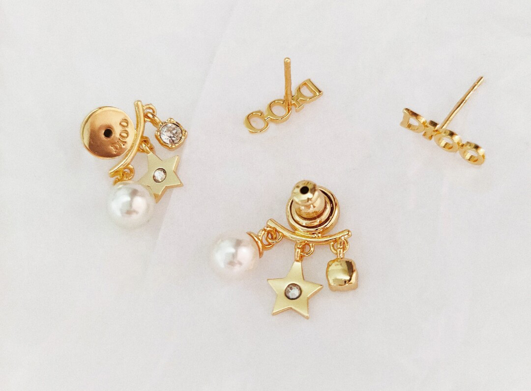 

High quality pearl star stud hoops earrings for ladies gift in fine jewellery original packaging