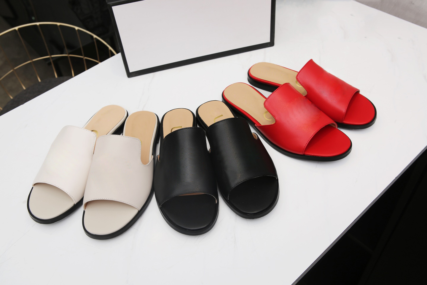 

Fashion Summer Beach Slippers Non-slip Bathroom Home Breathable Casual Soft Sandals Women Slides Shoes