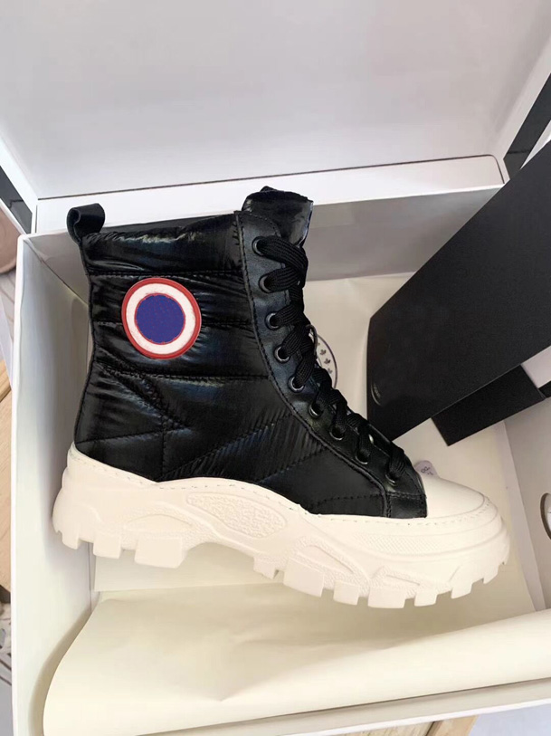 

High quality winter women's leather snow boots fashion down jacket fabric luxury inner layer wool design thick warm boot non slip thickened bottom 35-40, White