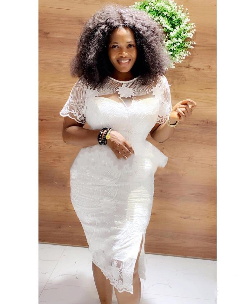 

Ethnic Clothing Style Classic Design African Women Dance Dashiki Party White Net Cloth Lace Dress Size M - XXL High Material Back Zipper