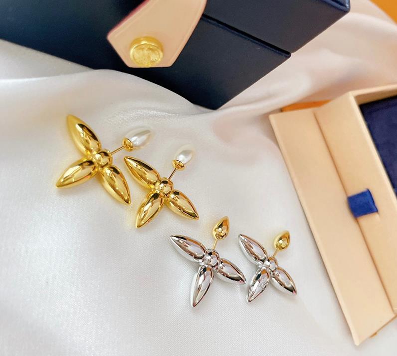 

2022 Hot Cross Copper Stud Earrings for Women Designer Vintage Gold and silver colors Sweet Girls Earring Jewelry