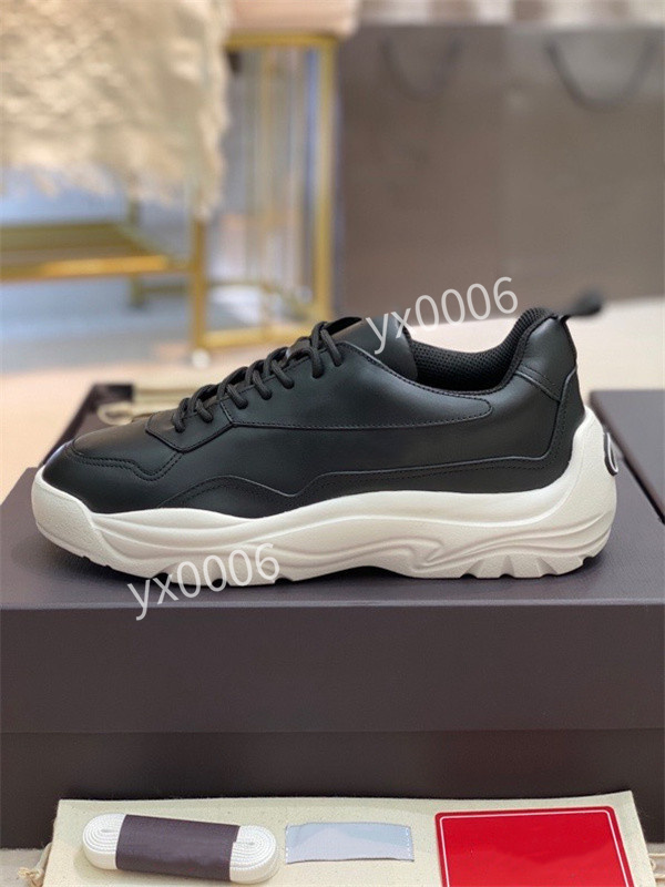 

Run Away Sneaker Brown Canvas 35-46 Technical Lining Mens Shoe Rubber Hand-Crafted Outsole Luxurys Designer Sports Casual fs210801, Choose the color