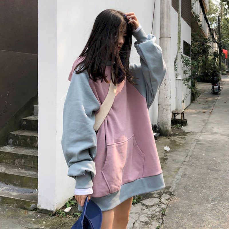 

Girl Hoodies Stitching contrast color hooded sweatshirt women autumn loose Harajuku style top coat trend high street 210526, Photo color