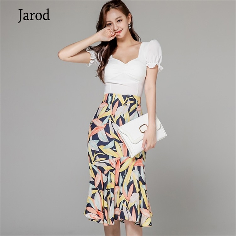 

Korean Summer Work Wear 2 Pieces Set Women Sexy V-Neck puff short sleeve Blouses & High Waist Floral print Mermaid Skirt 210519, Photo color