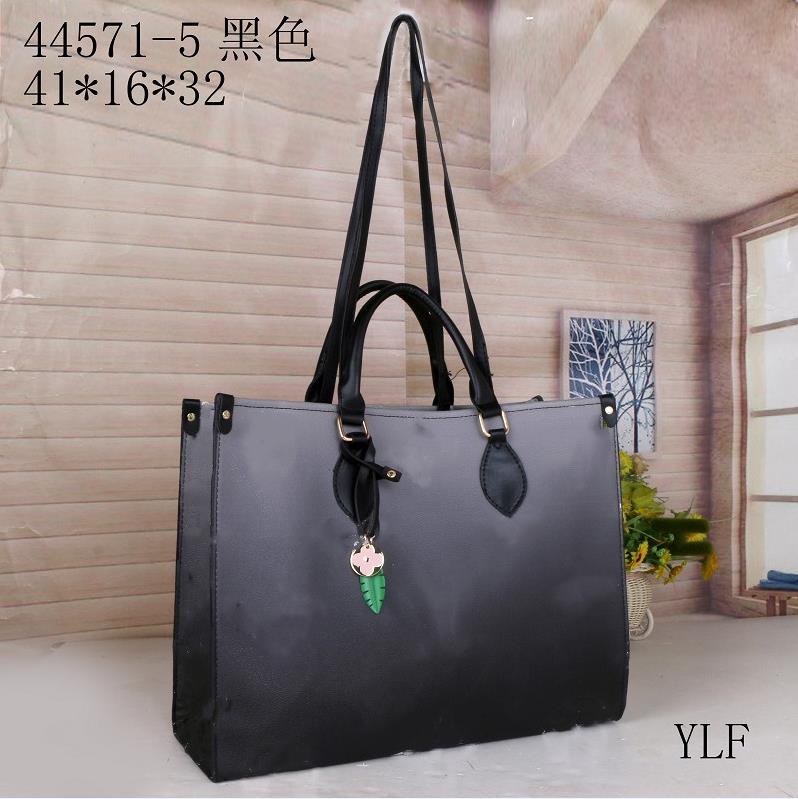 

Designers Day Packs WOMEN'S Handbags Gradient Letter printing handbag Diagonal span single High capacity bags Clutch messenger big size 41*16*32cm, Yellow