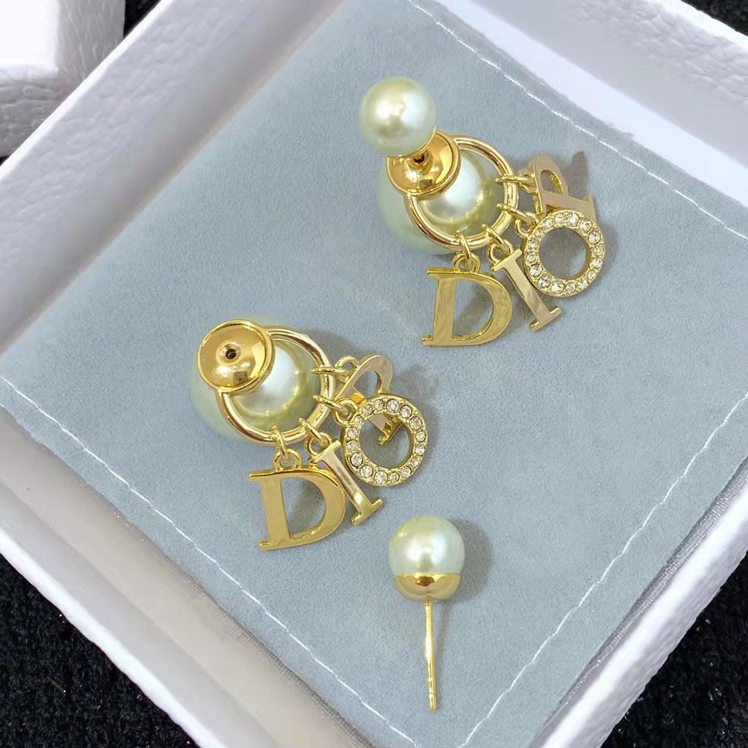 

2021 new fashion letter pendant Charm earrings pearl diamond 18k gold designer earrings ladies wedding party engagement jewelry