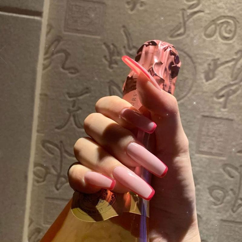 

False Nails 24pcs/Box Women Fashion Manicure Tool Artificial Full Cover Fake Long Square HeadFalse Wearable Nail Tips, Red;gold