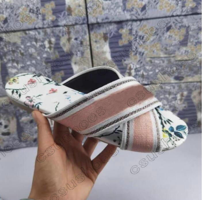 

Oblique Paris Flat Italy Brand Slipper Embroidered Mutabilis Dway Criss Cross Designer Flip Flop Women Slppers Outdoot, Black
