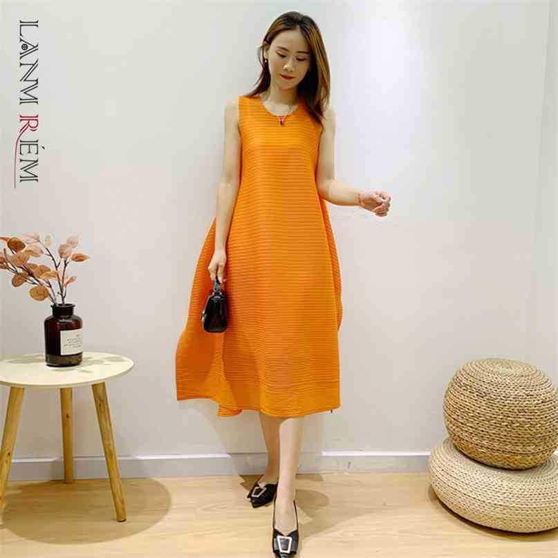 

Pleated Loose Solid Color Dress Summer O-neck Sleeveless Folded Women's Mid-length Casual Clothes 2A130 210526, White