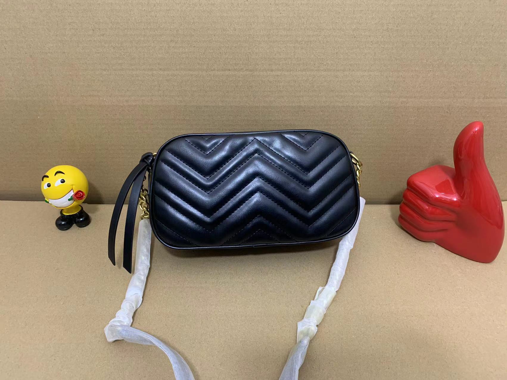 

bag 24CM Women shoulder bags women chain crossbody fashion quilted heart leather handbags female famous designer purse, Black