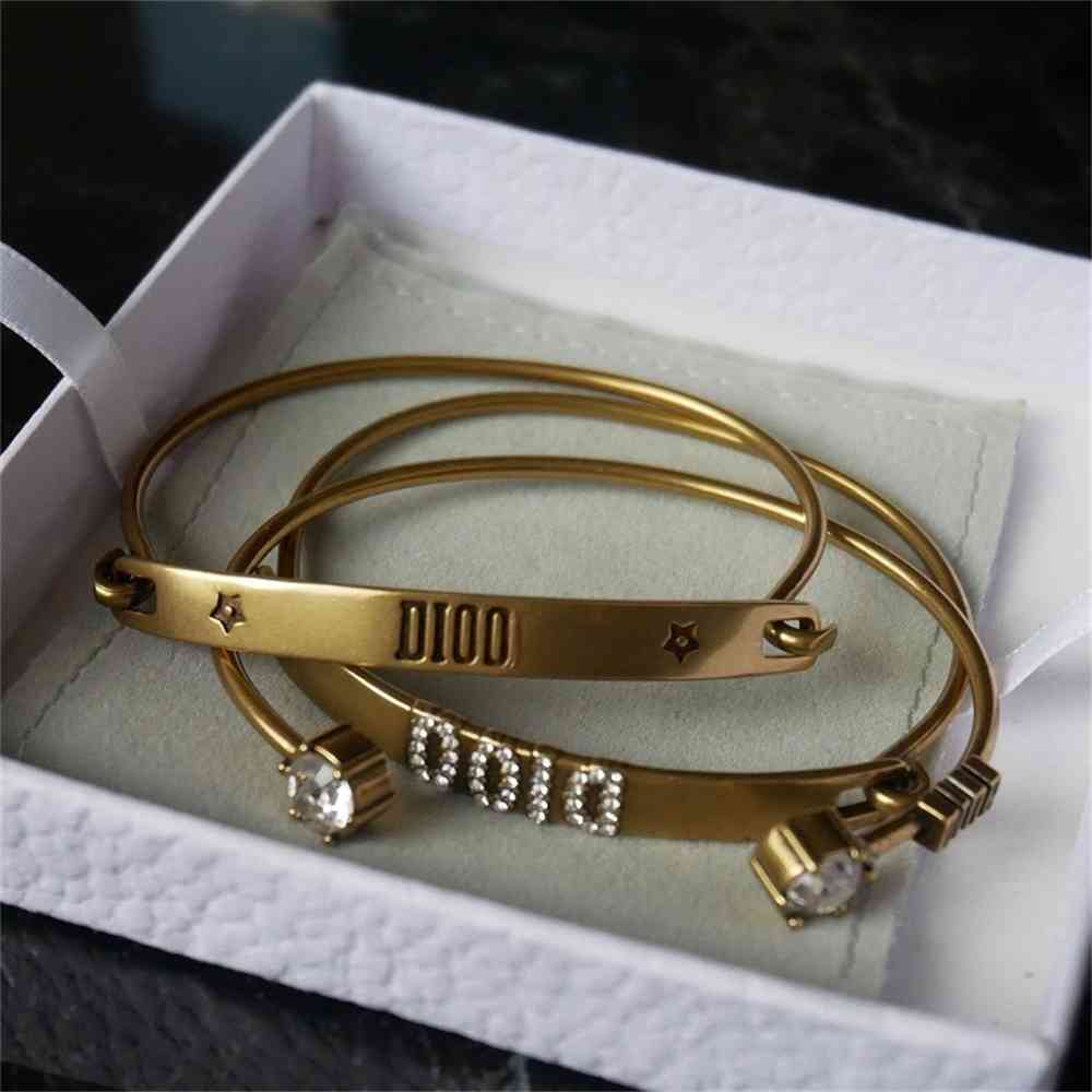 

70% Off sales in Factory Stores Di new year three piece bracelet for women's net red with layers of zircon inlay