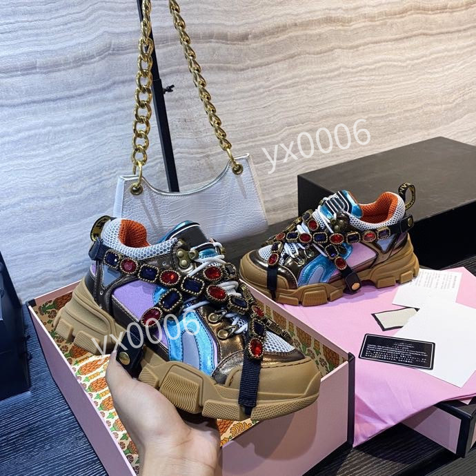 

2022 Wholesale top latest designer 35-40 high quality sports shoes women& leisure limited edition sport shoe shell printed Dance shoes Milan catwalk rs210101, Choose the color