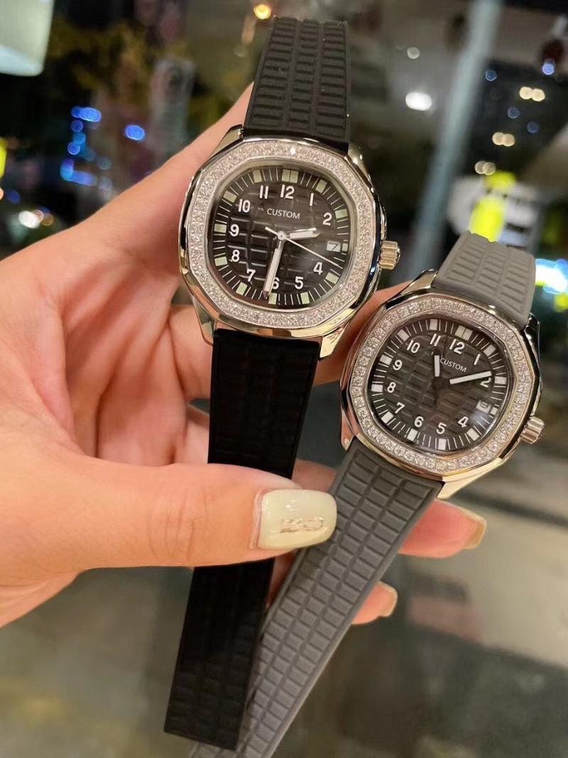 

Wristwatches Custom Women Diamond Digital Number Zircon Quartz WristWatch Rubber Sillicone Clock Female Luminous Carving Dial Luxury Watch, Black