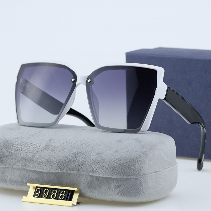 

2022 Luxury Designer Sunglasses Original Eyeglasses Outdoor Sunglass PC Frame Fashion Classic Lady Mirrors for Women and Men Glasses Unisex 10 colors