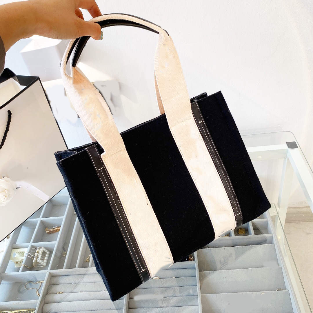 

[with box] Top quality Women handbags WOODY Tote shopping bag handbag high canvas fashion luxury designer linen Large Beach bags travel Cros