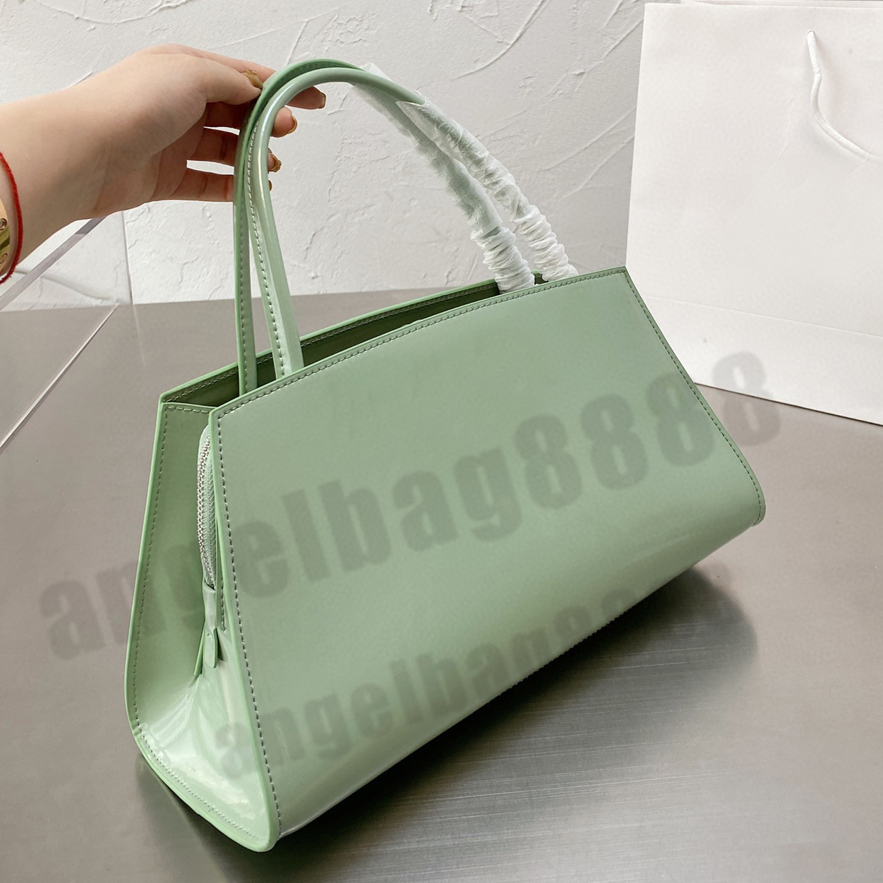 

Totes Luxury Designer Fashion Shoulder senior tote lady Bags shopping Handbags High Quality Women Ribbons temperament bag Cross body All-match letter purse vintage, No bags
