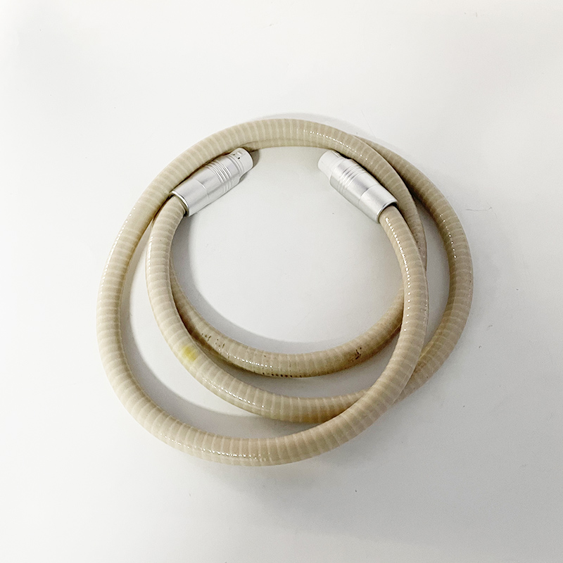 

hose for vacuum handle the price is just the hose