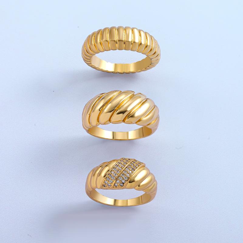 Bagues de cluster 3pcs Gold Plated Twist Croissant Set pour Femmes Luxe CZ Zircon avec anneau en cuivre Chunky Bague Femme Stacks Doigt Bijoux