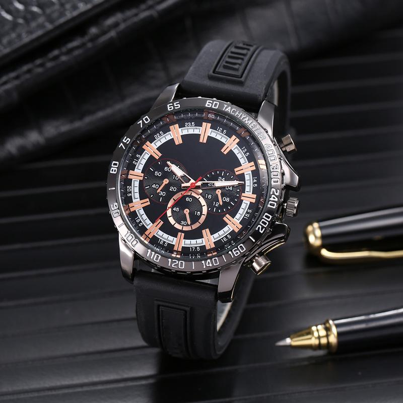 

Wristwatches 2021 Trend Watches For Men Luxury Big Dial Silicone Band Watch Men's Fashion Quartz, Black