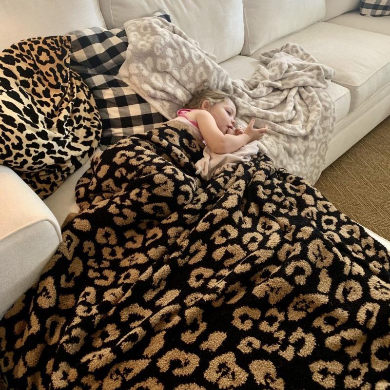 Blankets Half Fleece Blanket Children's Knitted Leopard Plus Barefoot Dream-image-741473124
