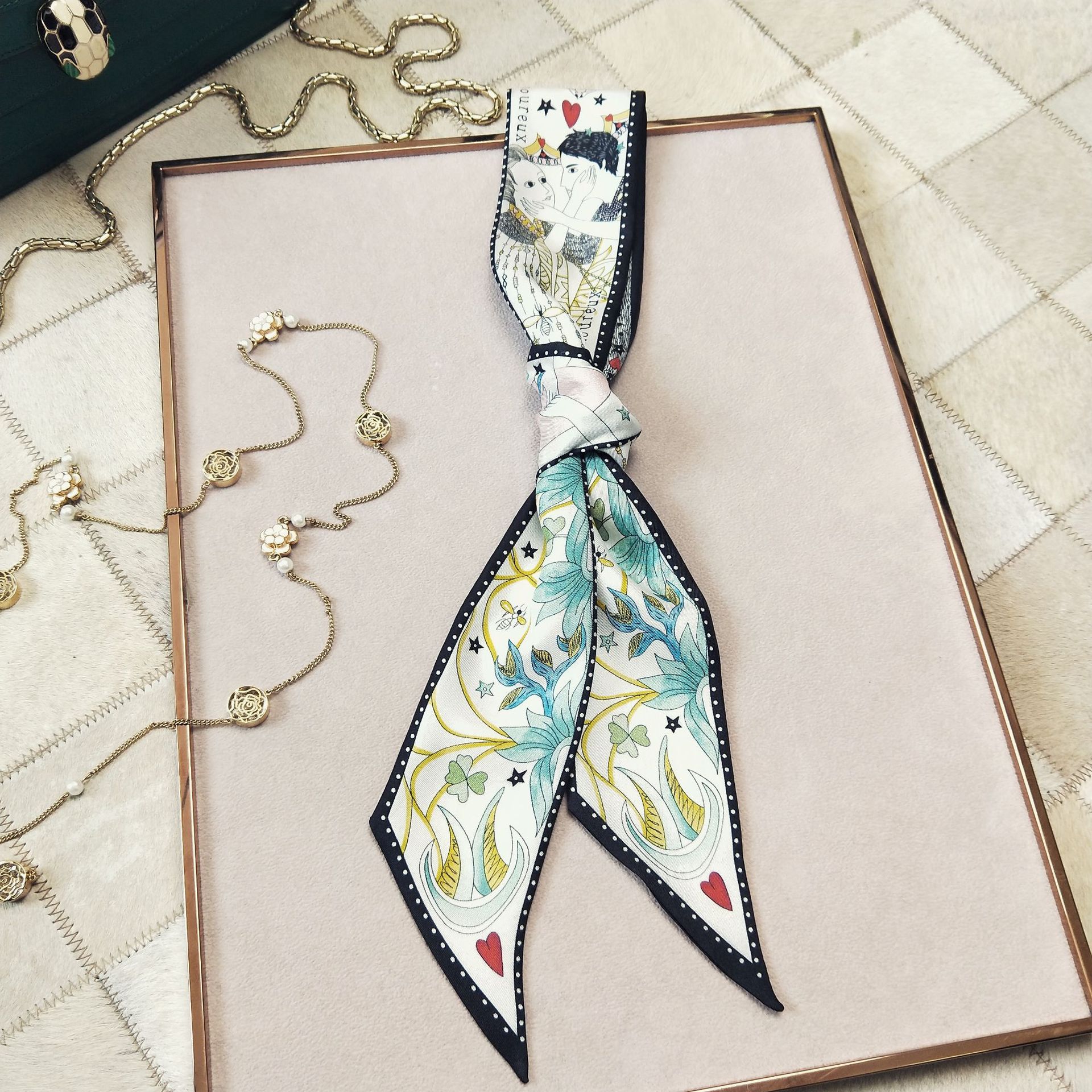 

2021 designer headwear luxury brand silk scarf women summer fashion versatile thin scarves high quality neckerchief 6*100cm