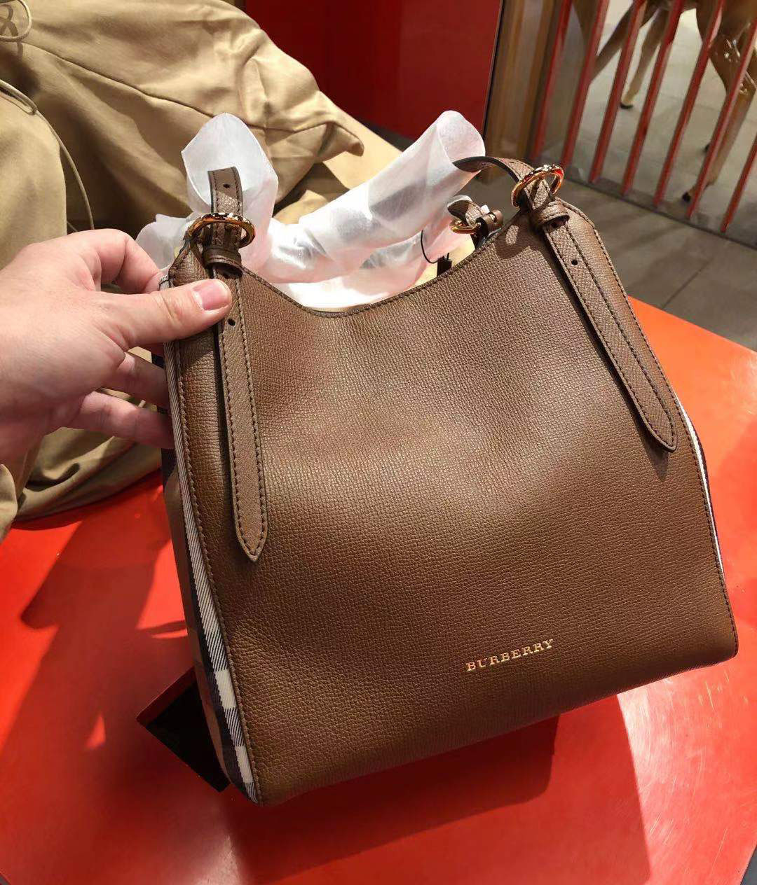 

Buy Classic Plaid Leather Women's Bag Deformation Tote Bag y