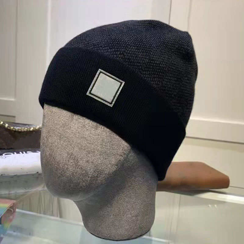 

Designer Beanie Unisex Knitted Cap Woolen Hat Classical COLOR BLOCK KNIT Sports Skull Caps Ladies Casual Outdoor Run Keep Warm, Color 1