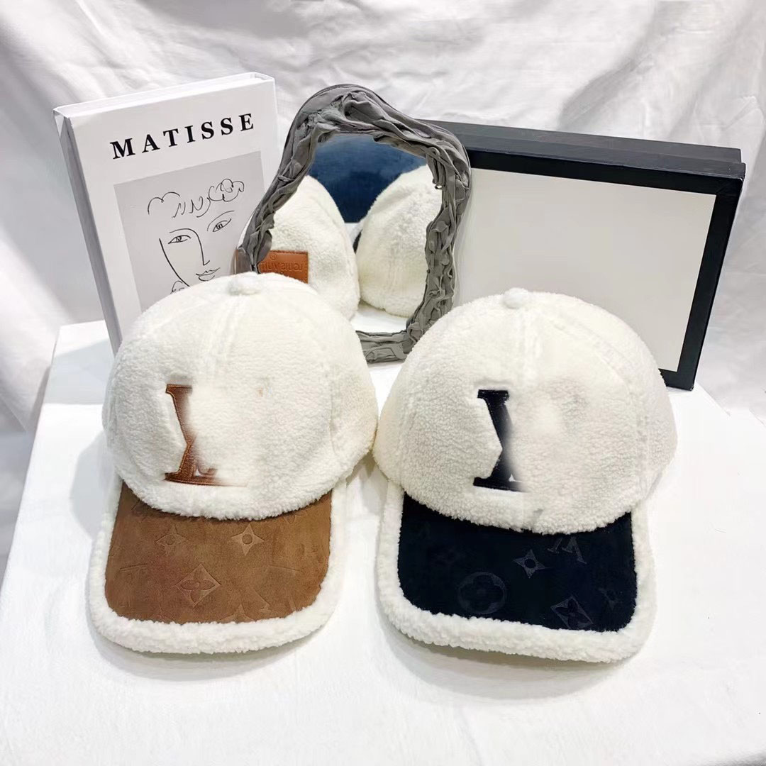 

Classic Styles Designer Brand Letter Printing Ball Caps Fashion Mens Womens High Quality Lamb Wool Baseball Cap Double Color Outdoor Casual Sunscreen Sports Hats