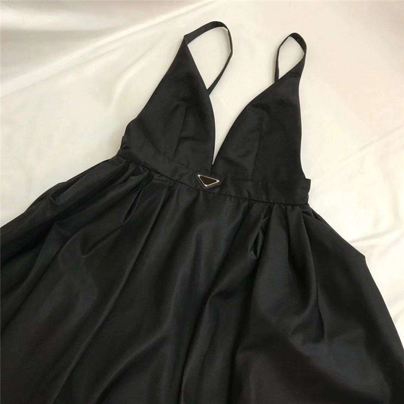 

Sexy Party Dress Re-nylon Style Puffer Skirts Waist-retracting Design Ball Gown Suspender Midi Dresses With Inverted Triangle 210405V, Extra logistics fee