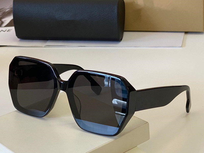 

Sunglasses For Men and Women Summer style 5300 Anti-Ultraviolet Retro shape Plate Full Frame fashion Eyeglasses Random Box, White;black