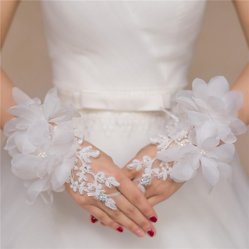 

Five Fingers Gloves Fashion Beauty Flower Girl Red White Fingerless Wedding Lace Beaded Short Design For Bridal Accessories