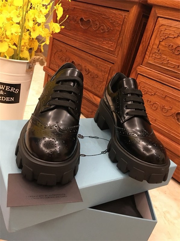 

2021 Height Increasing Male Boots Genuine Leather Popular Mens Casual Dress Boots Fashion Thick Sole Man Boots Shoes, Black