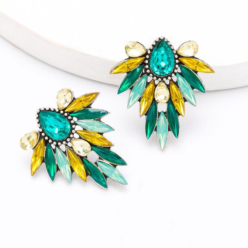 

Dangle & Chandelier LUBOV Fashion Colorful Rhinestone Stud Earrings Ladies Personality Accessories, Silver
