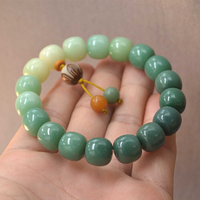 

Year Craft 12 * 11 Pails Pearl Yin Bodhi Root Bracelet, Golden;silver