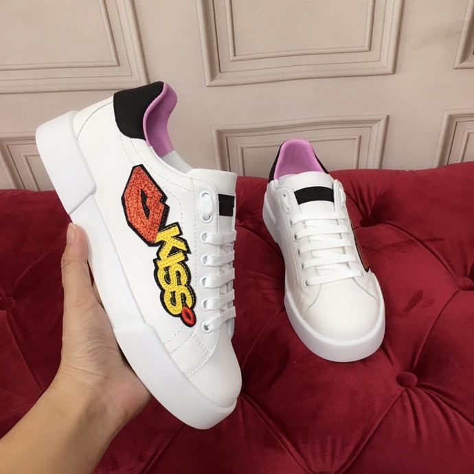 

Classic Sports Shoes male woman Riveted White shoes in Spring and Autumn Designer Leather Flat soled Casual Shoes 34-45, 03