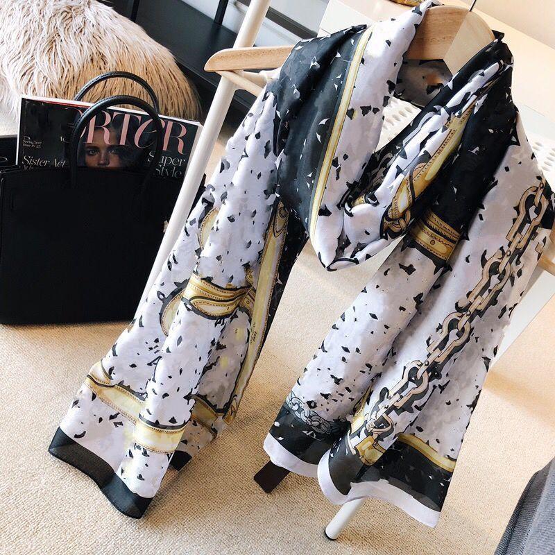 

2023 Spring/Summer New F Letter Border Creative Women's Imitation Silk Scarf Temperament Fashion Sunscreen Silk Scarf Shawl echarpe de femme