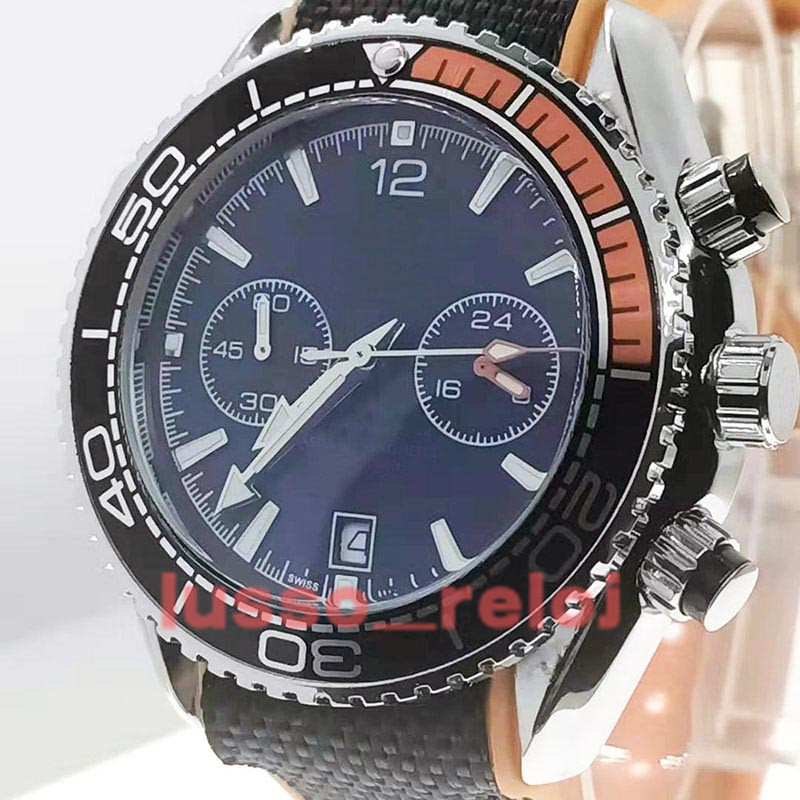 

Mens Date LuxurysWatch 600M Function Chrongraph Men Watches OS Quarz Movement Rubber Sports James bond 007 Skyfall montre de luxe Master Orologio Wristwatches, Box