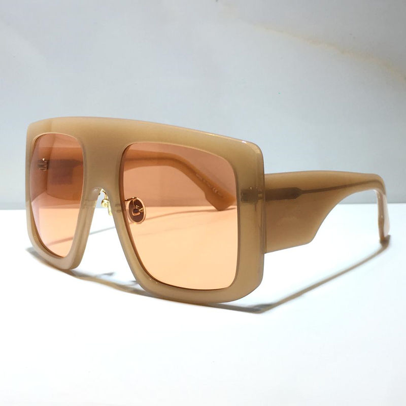 

Summer SUNGLASSES For Men and Women Signature B1U style Anti-Ultraviolet Retro Plate Full Frame Eyeglasses Random Box