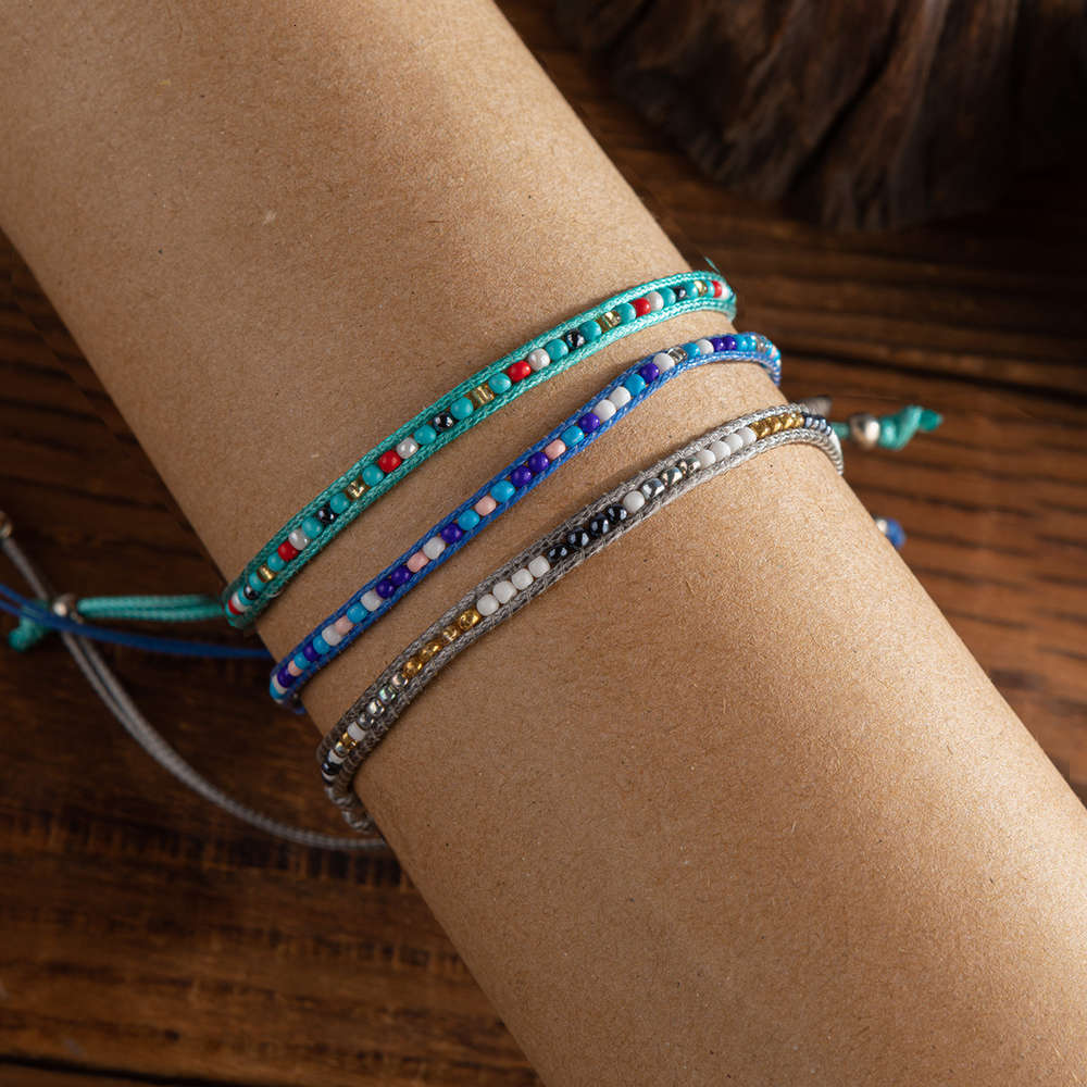 

Hand catenary Popular jewelry handmade rice Bead knitting Knot Bracelet, Black