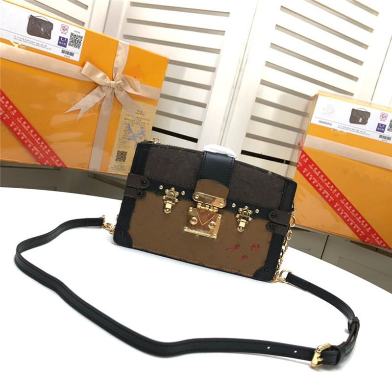 

2021 Trunk Clutch One Shoulder Straddle Women's bag Reverse Clutchs Bag kcmg3123 Japan Size: 22x15x7 V-124
