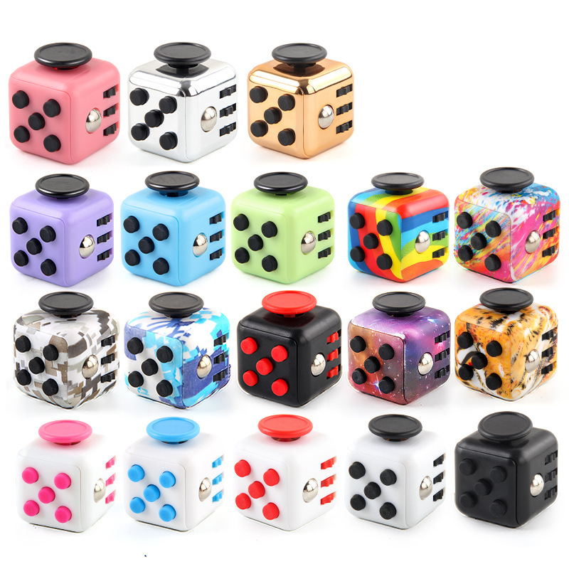 

Fidget Toy Cube Decompression DiceAnti-Irritability Venting Artifact Magic Fingertip Novelty Sensory Autism Needs Anxiety Reliever Toys