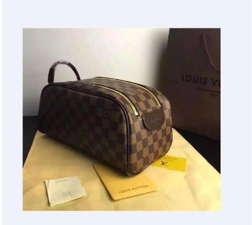 

LV LOUIS Bag VITTON cosmetic bag makeup package for women mens classic evening bagses wash bags wallet purse clutch Designer handbag, Red;black