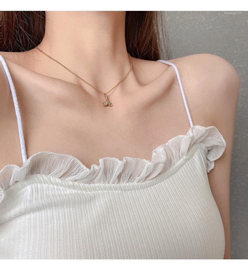 

Ocean Style Unique Enamel Fishtail Pendant Necklaces For Women Gifts Gold Color Fashion Jewelry Wholesale Chains