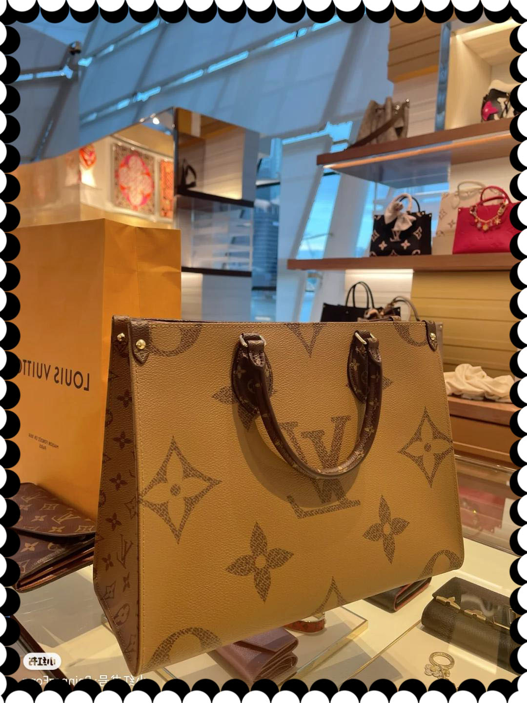 

lv LOUIS BAG VITTON Luxury Designer Handbags Leather Shoulder Bags Messenger Bag Purse Female Cross body, Red;black