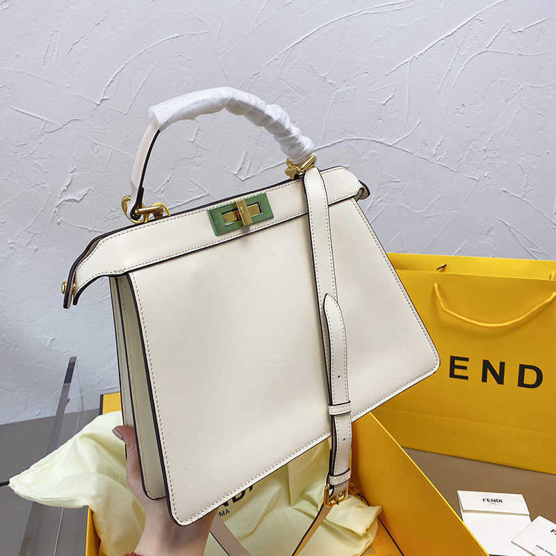 

Women Luxurys Designers Bags 2021 designer handbags Multi Pochette Crossbody Bag Zhouzhoubao123 Louisbags_18 Hanghhangbag white leather kitt