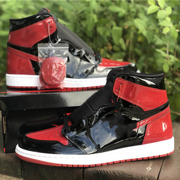 

Shoes Jumpman 1 High OG Bred Patent Basketball RED BLACK 1s Patent-leather sport Sneakers Top Ship, Bubble wrap packaging