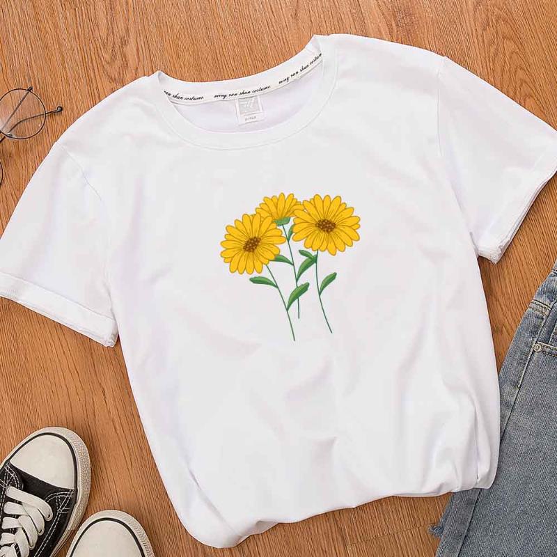 

Women's T-Shirt Summer Plus Size Tops For Women Fashion Ladies Chrysanthemum Print Flower Vintage T Shirt Loose Tee Femme, Black