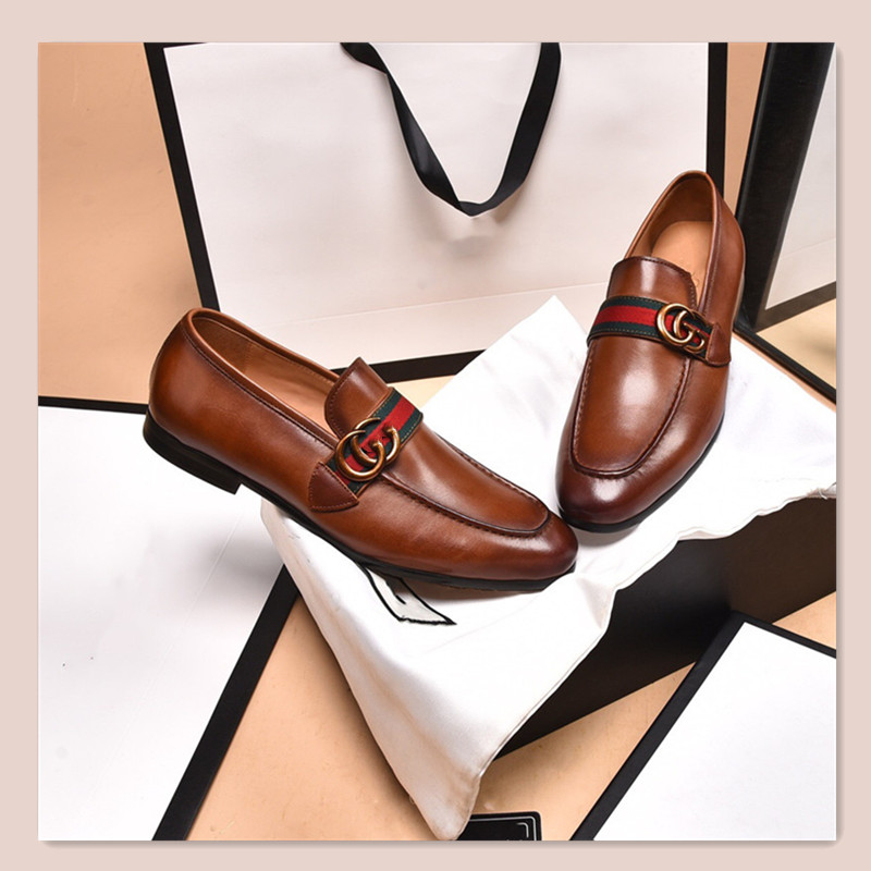 

2021High quality Formal Dress Shoes For Men Black Genuine Leather Shoes Pointed Toe Mens Business Oxfords Casual shoesssss